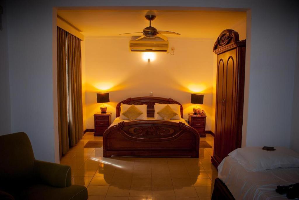 Ocean Beauty Guest House Negombo Exterior photo