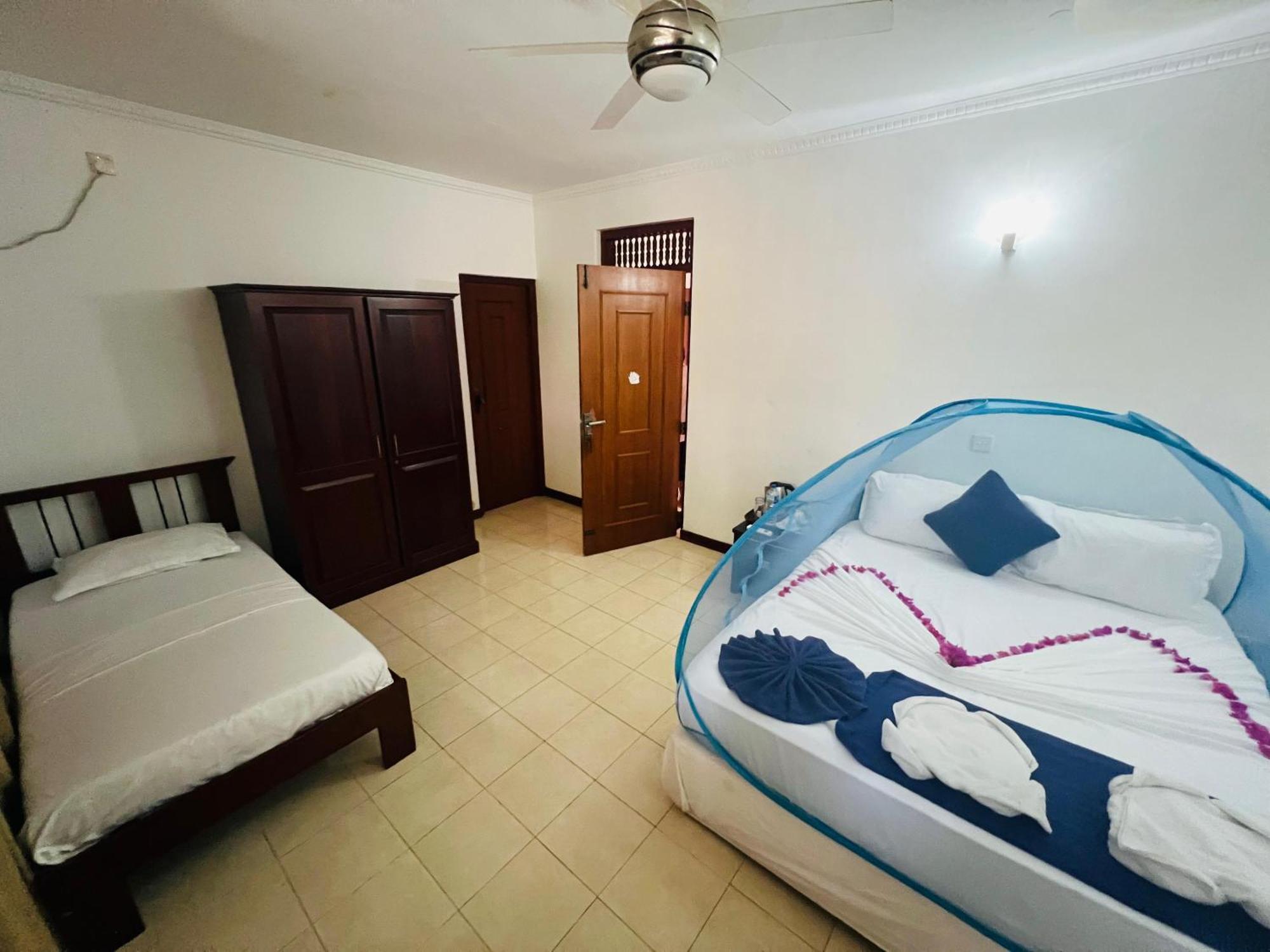 Ocean Beauty Guest House Negombo Exterior photo