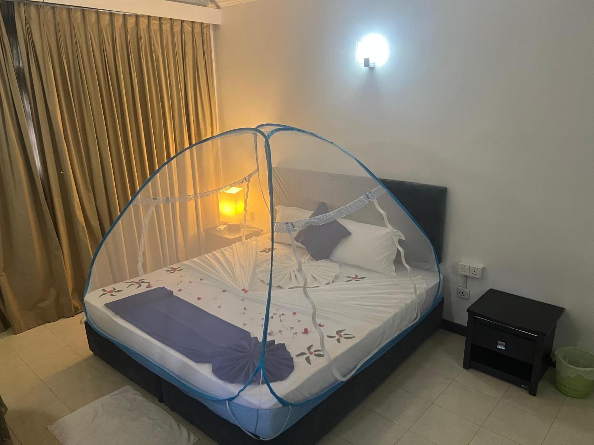 Ocean Beauty Guest House Negombo Exterior photo